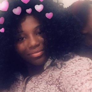 Meet your Posher, Theodis